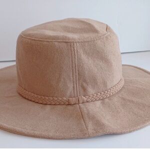 ASN Floppy Boater Hat Fedora 
Tan Braided Women's Hat